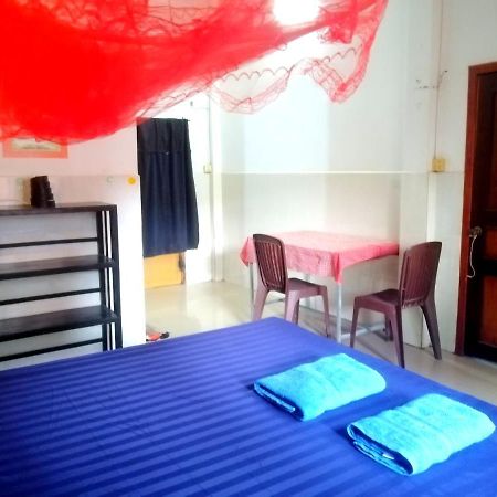 Tortuga Guesthouse Kampot Dış mekan fotoğraf