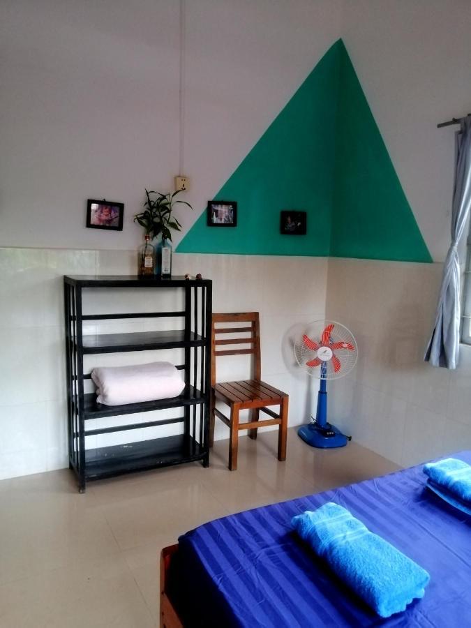 Tortuga Guesthouse Kampot Dış mekan fotoğraf